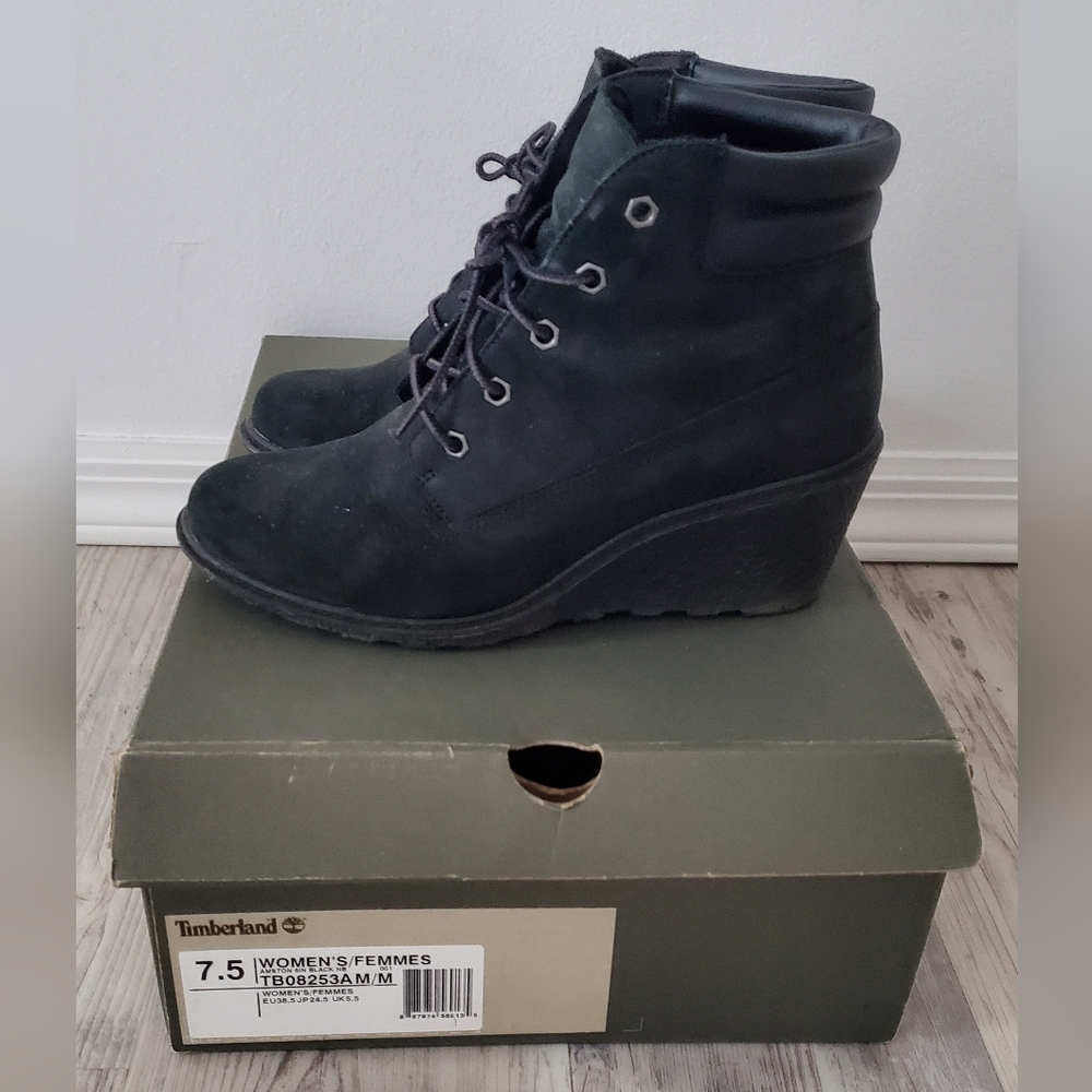 LAST PRICE DROP! Timberland Earthkeepers Amston 6" Women's Boots 7.5M